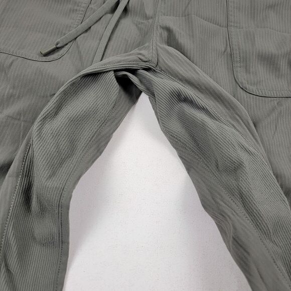 Lululemon Athletica Beyond The Studio Crop Womens Green Joggers Yoga Pants Sz 6 - Picture 4 of 16